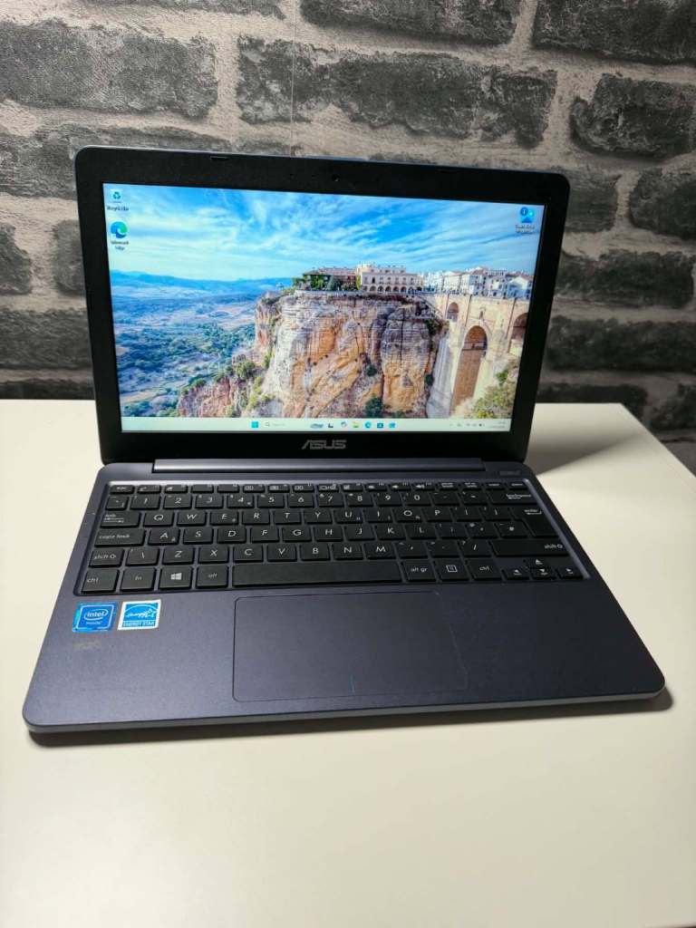 Cheap Laptop ASUS VivoBook 11.6" Intel 4GB RAM 64GB eMMC Windows 11 Budget PC