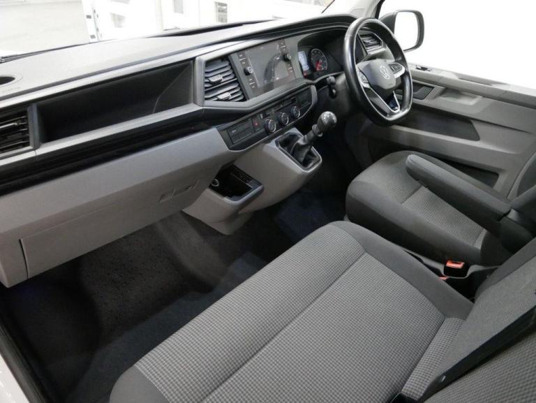 2021 VW TRANSPORTER T32 2.0 TDI 150 BHP SWB BUSINESS PACK ( SAT NAV + AIR CON )
