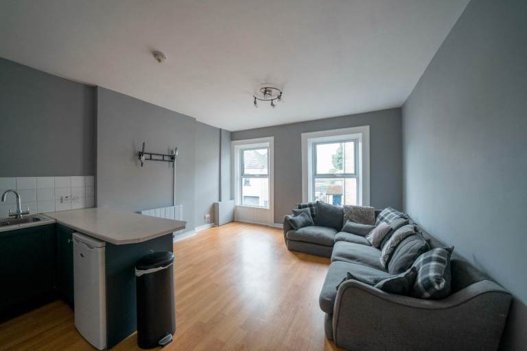 One-Bed Flat, Kilrea Town Centre – £550 pcm, WiFi Included