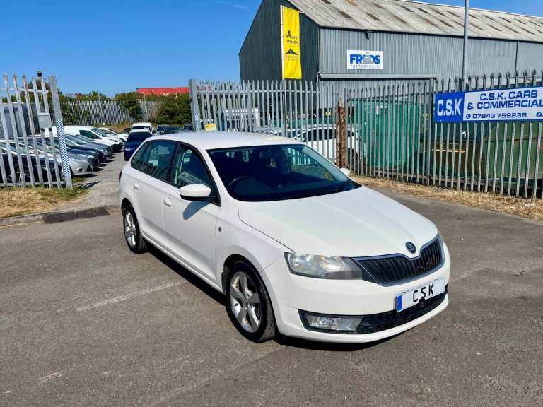 2014 Skoda Rapid Spaceback 1.6 TDI CR SE 5dr Ex Police HATCHBACK Diesel Manual