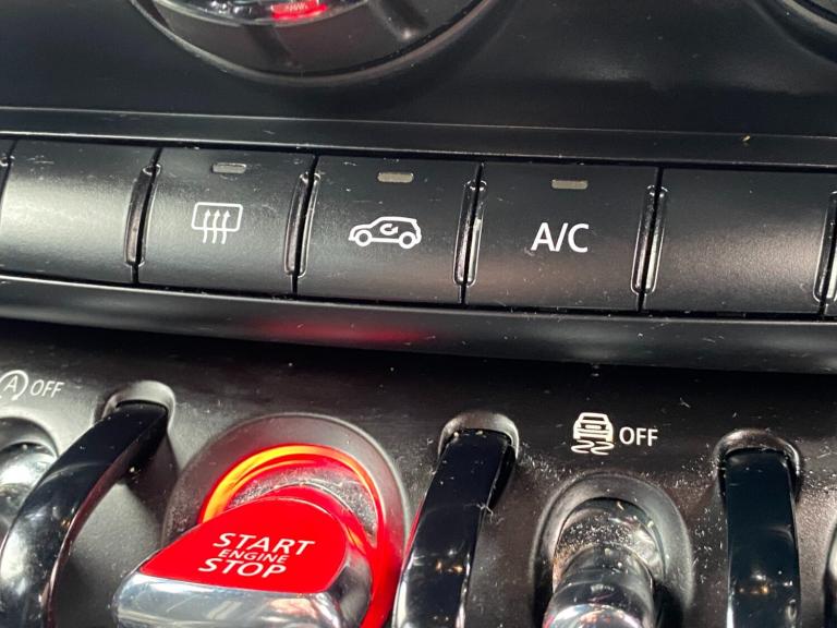 2020 MINI Hatch 1.5 Cooper Sport II 5dr - JCW Styling &amp; Mini Driving Modes &amp; Cruise HATCH...