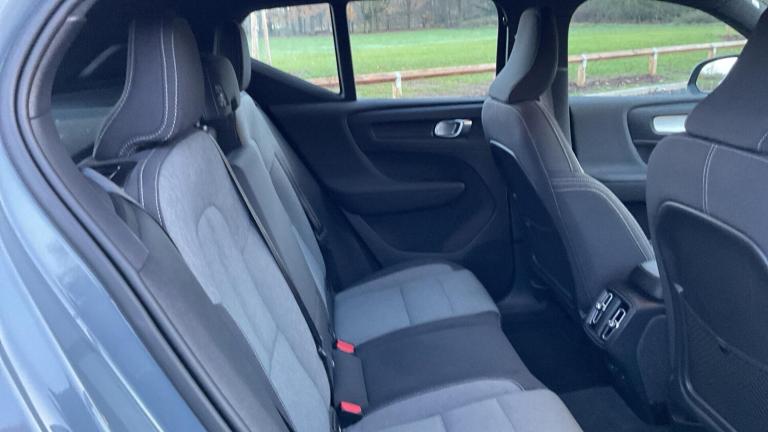 2022 Volvo XC40 Plus, B3 mild hybrid, Petrol, Dark ESTATE Petrol/Electric Hybrid Automatic