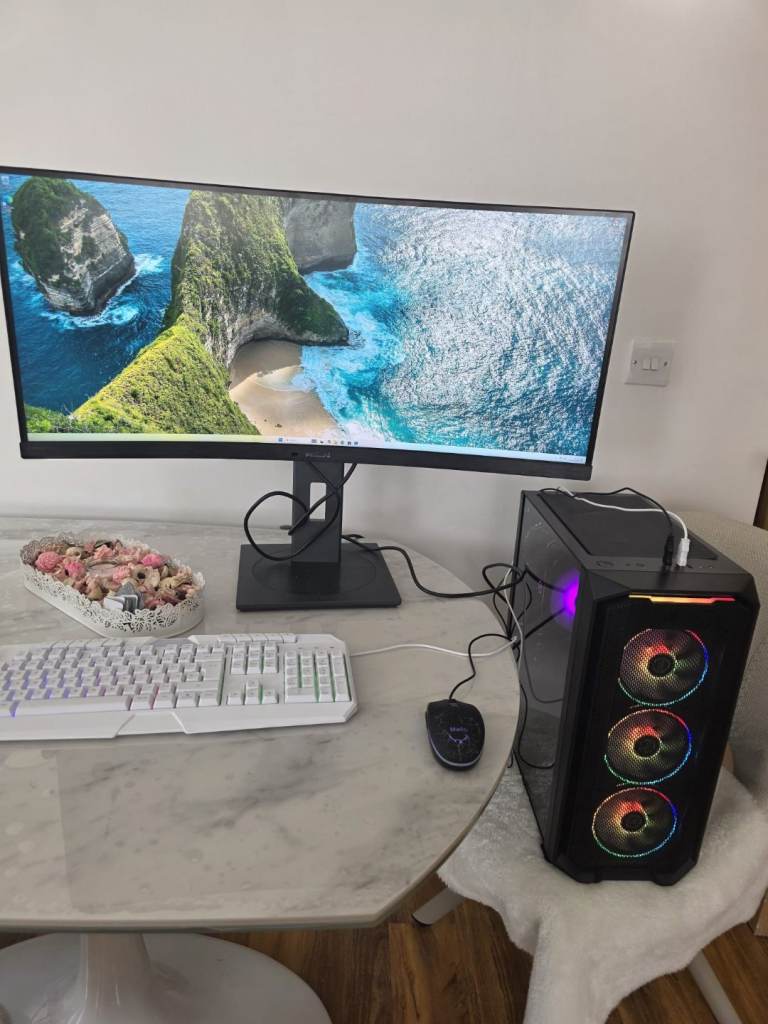 PC Specialist Tornado R5/Ryzen 5 4500/16GB 1TB SSD/3050 8GB