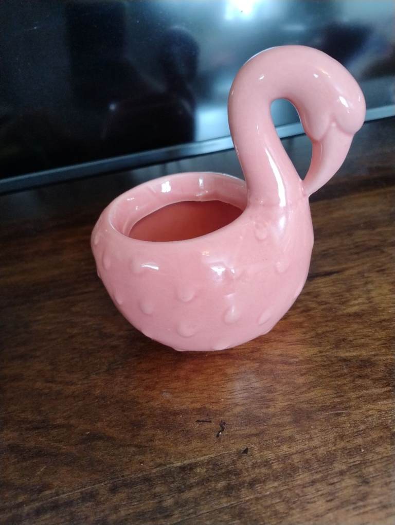 Small flamingo shaped ceramic plant pot / trinket jar