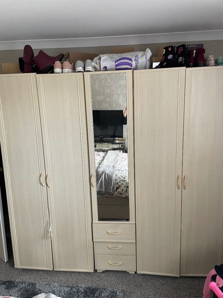 Bedroom Unit