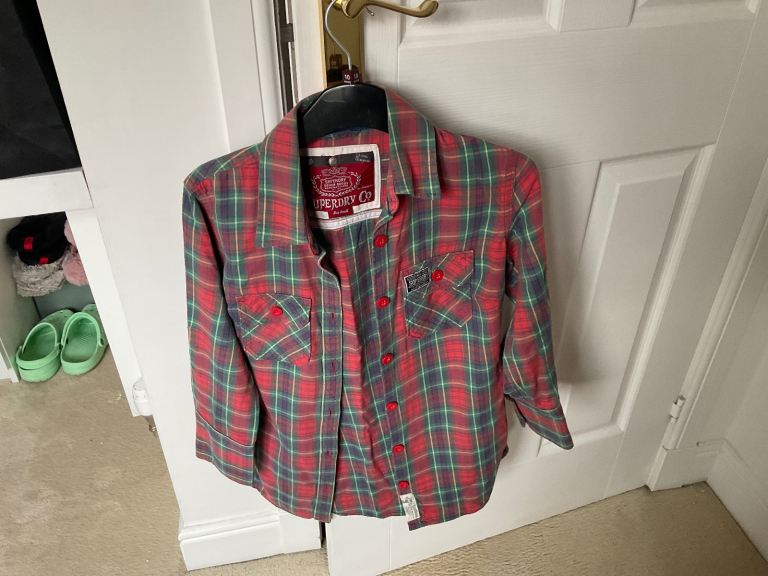 Ladies Superdry shirt size small