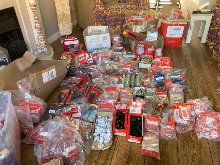 Large Job Lot of Mixed Merchandise  - Lots of £1 Lines- Retail Stock