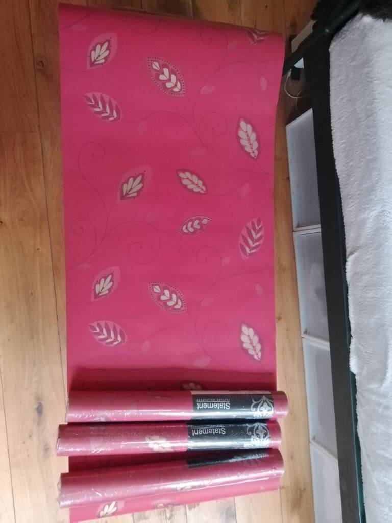 Four rolls of Rumba Red wallpaper central London bargain 