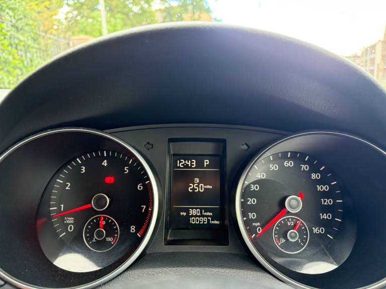 Volkswagen, GOLF, Estate, 2013, Semi-Auto, 1197 (cc), 5 doors