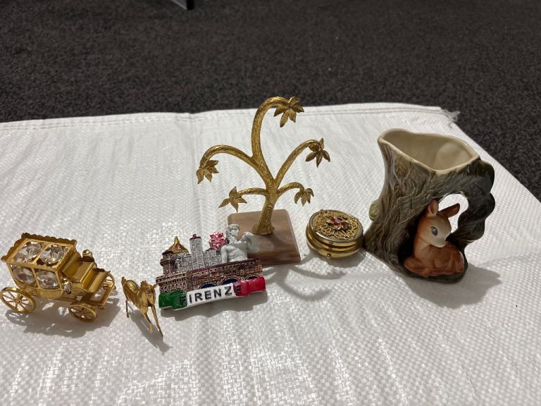 Various Decorative Ornaments - Good Condition