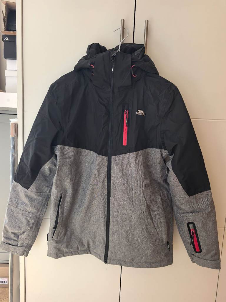 image for TRESPASS Men’s XXS Winter Outdoor Jacket – Insulated, Grey/Black, Hiking & Cold Weather