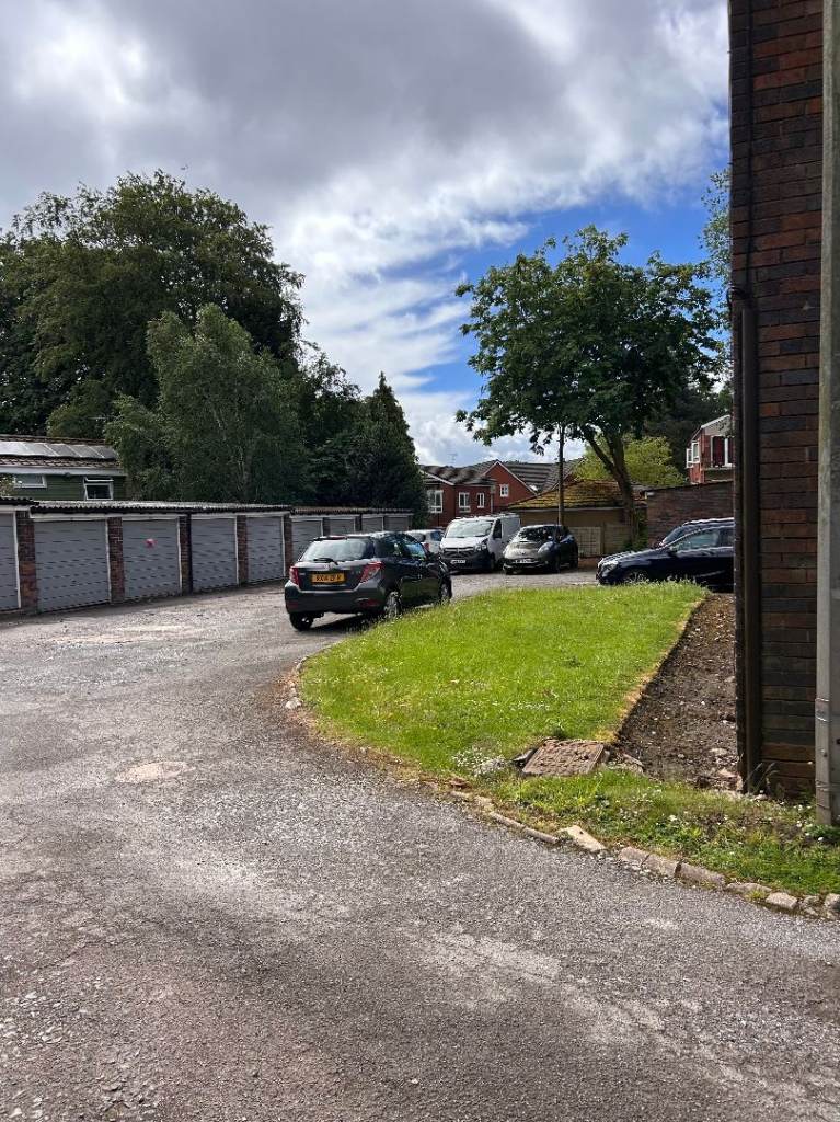 garage near QEH and Harborne high street