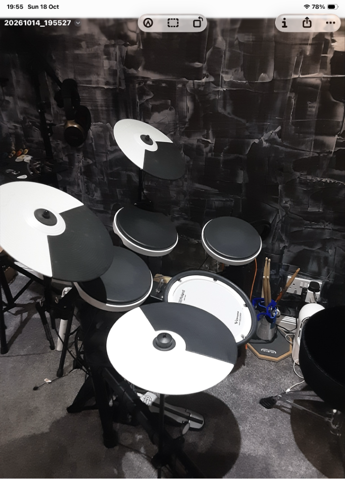 Roland TD - 02KV (with Bluetooth connector & additional Roland kick pad ...