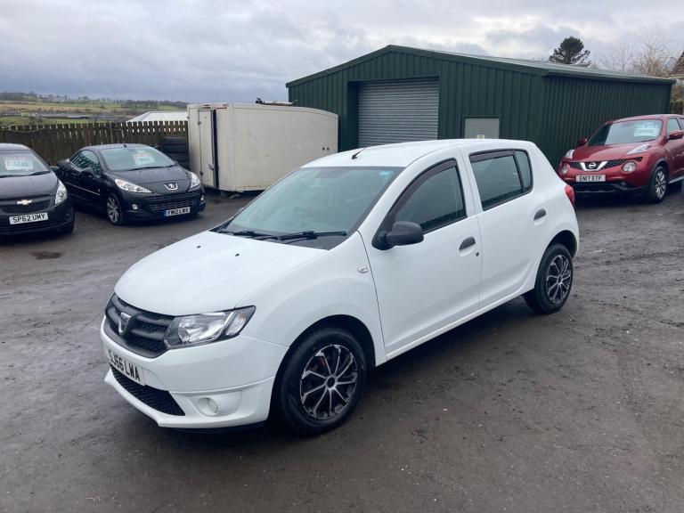 2016 Dacia Sandero 1.2 16V 75 Ambiance 5dr HATCHBACK Petrol Manual