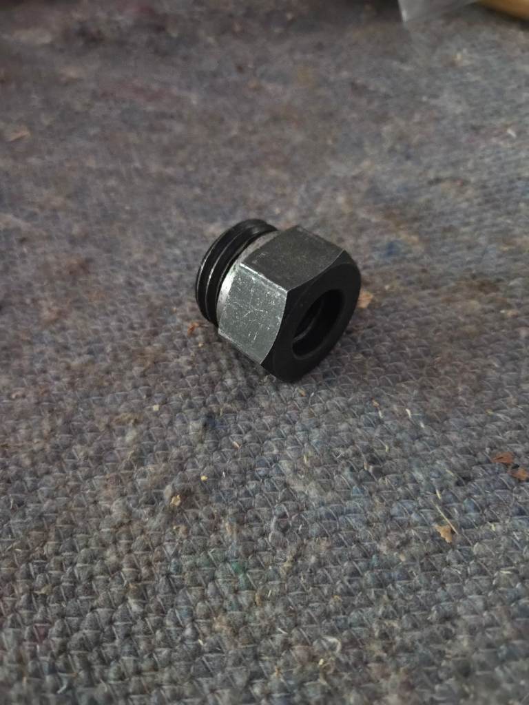 Thread Adaptor M33 3.5 to 3/4 inch x 16tpi woodturning lathe Axminster