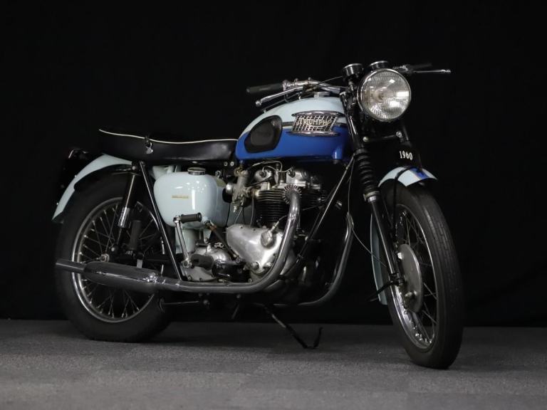1960 TRIUMPH T120 BONNEVILLE Azure Blue Pearl Grey Fully Restored Rare Exclus...
