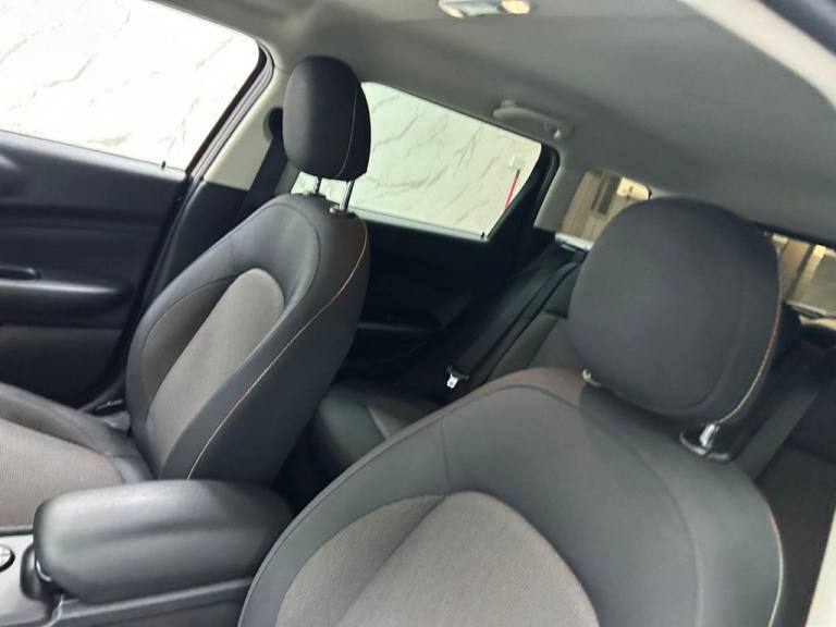 2015 MINI Clubman 1.5 Cooper Estate 6dr Petrol Manual Euro 6 (s/s) (136 ps) 1 FORMER OWNER Estate...