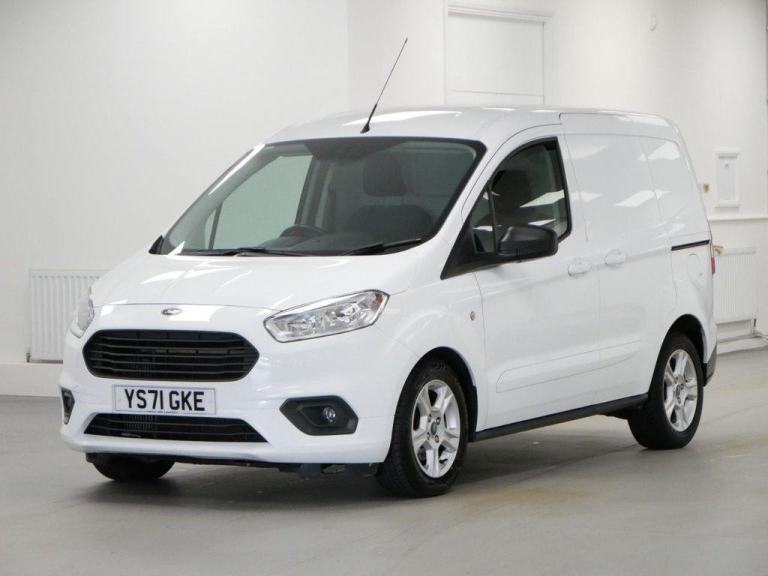 71 FORD TRANSIT COURIER 1.0 ECOBOOST 100 BHP SWB LIMITED ( NO VAT )