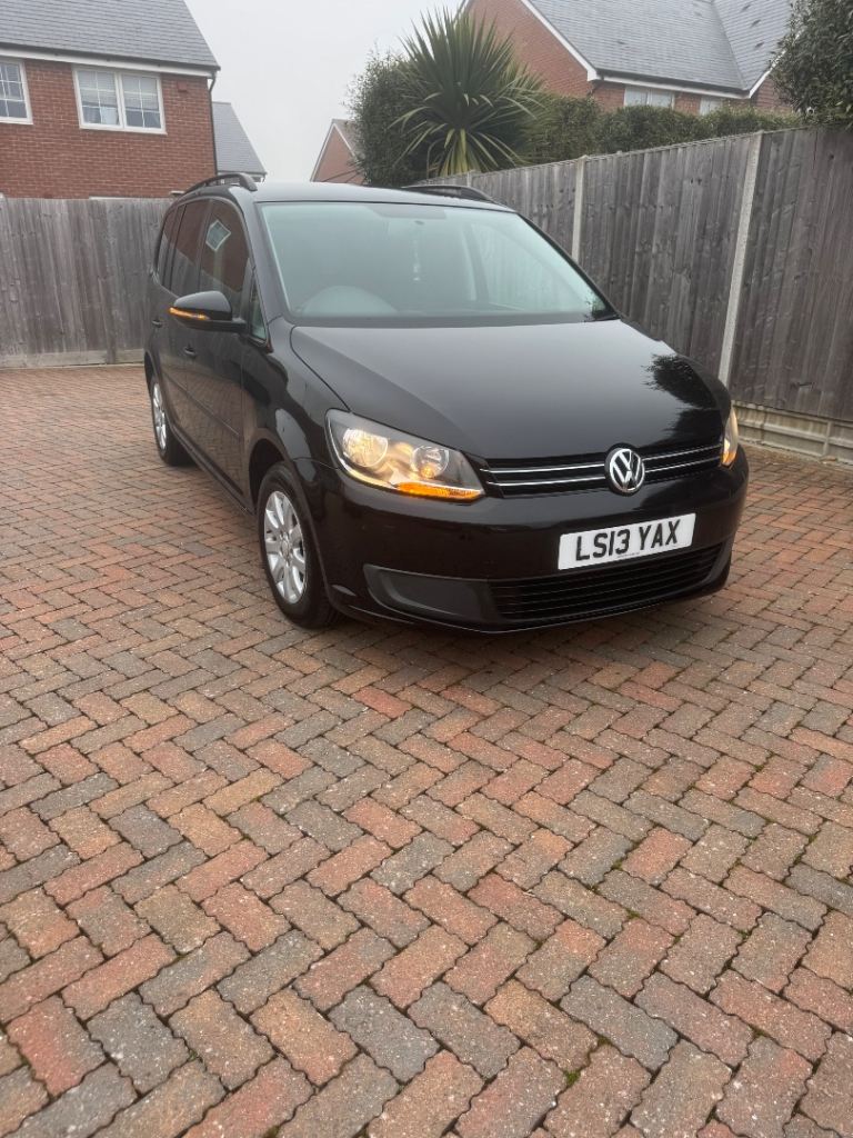 Volkswagen touran 2013 