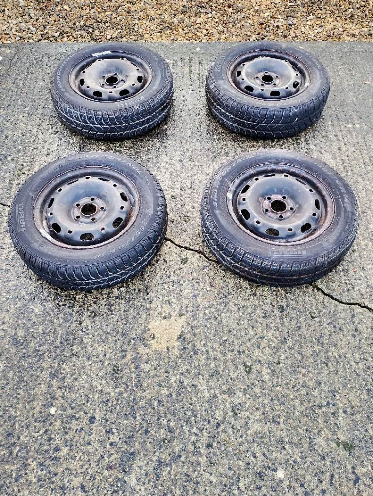 Free 14 inch Pirelli winter tyres on steel rims vw / seat / skoda / audi 165/70R14