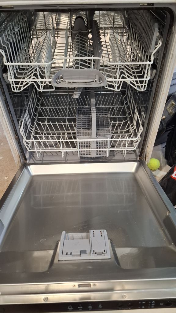 Bosch integrated dishwasher