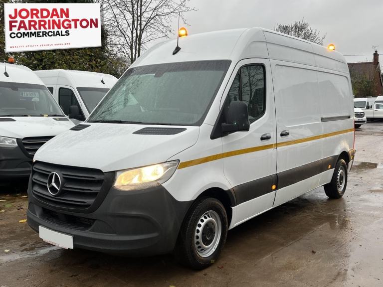 2021 MERCEDES BENZ SPRINTER 315 RWD EURO 6 UTILITY PANEL VAN ***3.5T TOWING***