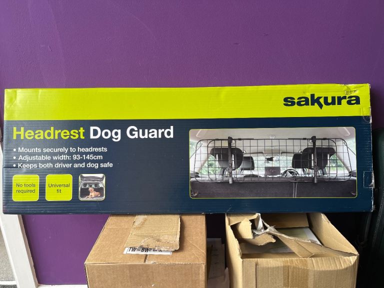 Dog car guard