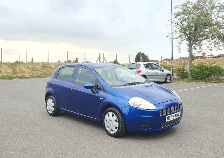 Fiat Punto Long Mot, Hatchback, 2009, Manual, 1368 (cc), 5 doors