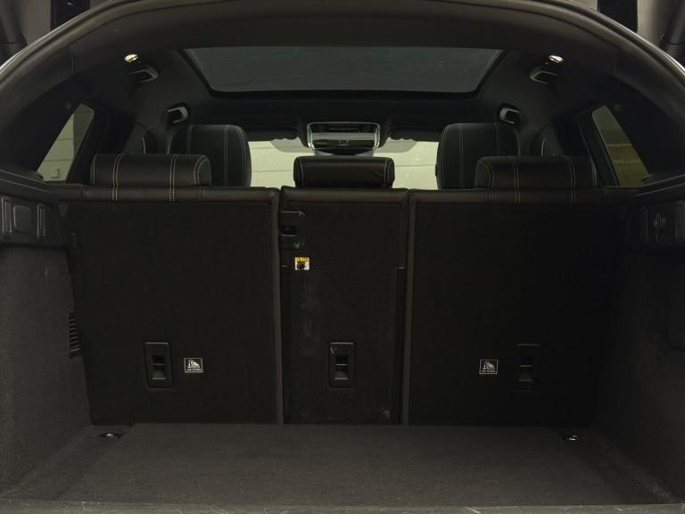 2018 Land Rover Range Rover Velar 2.0 D240 R-Dynamic S 5dr Auto ESTATE DIESEL Automatic