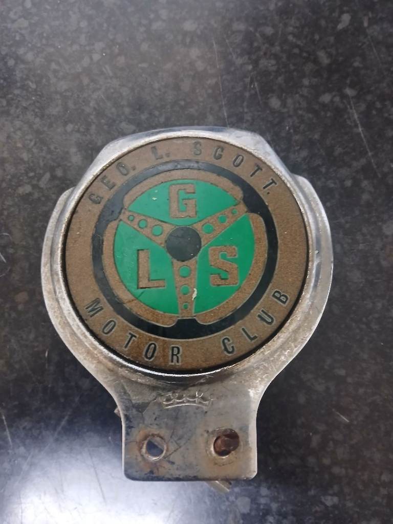 GEO.L.SCOTT MOTOR CLUB BADGE