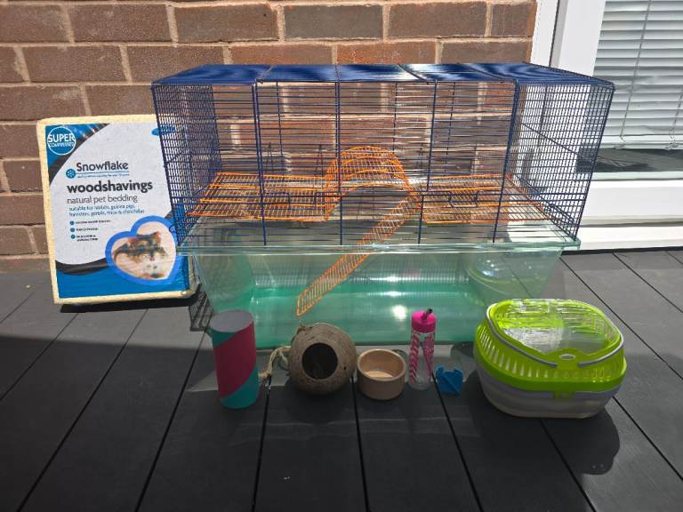 Gerbil Cage & Accessories 