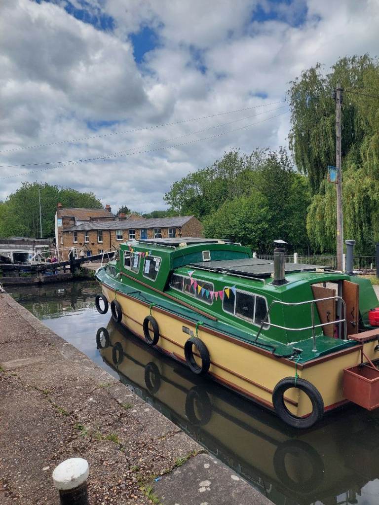 Liveaboard Norfolk Broads Cruiser