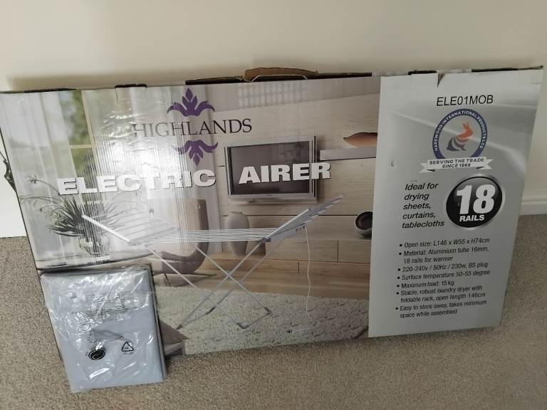 Highlands Electric Clothes Airer - 18 Heated Rails
