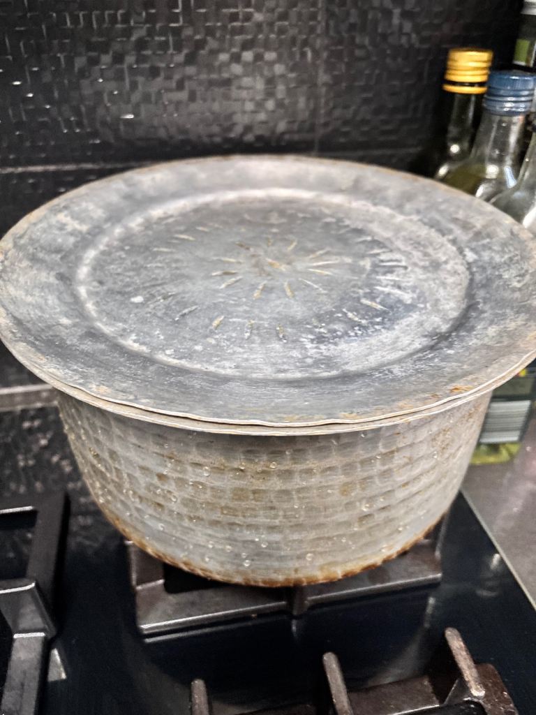 biriyani cooking pot 