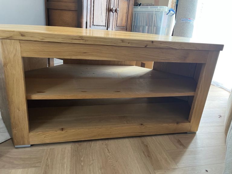 Oak Corner TV unit 