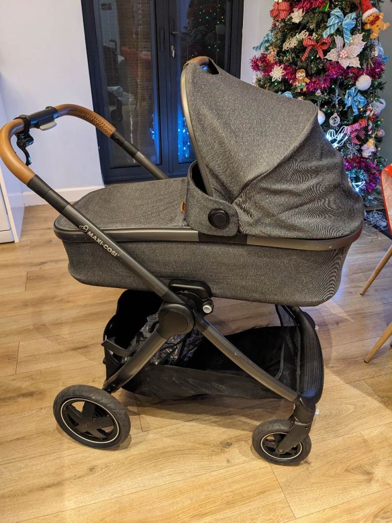 Beautiful Pram and Stroller Maxi Cosi