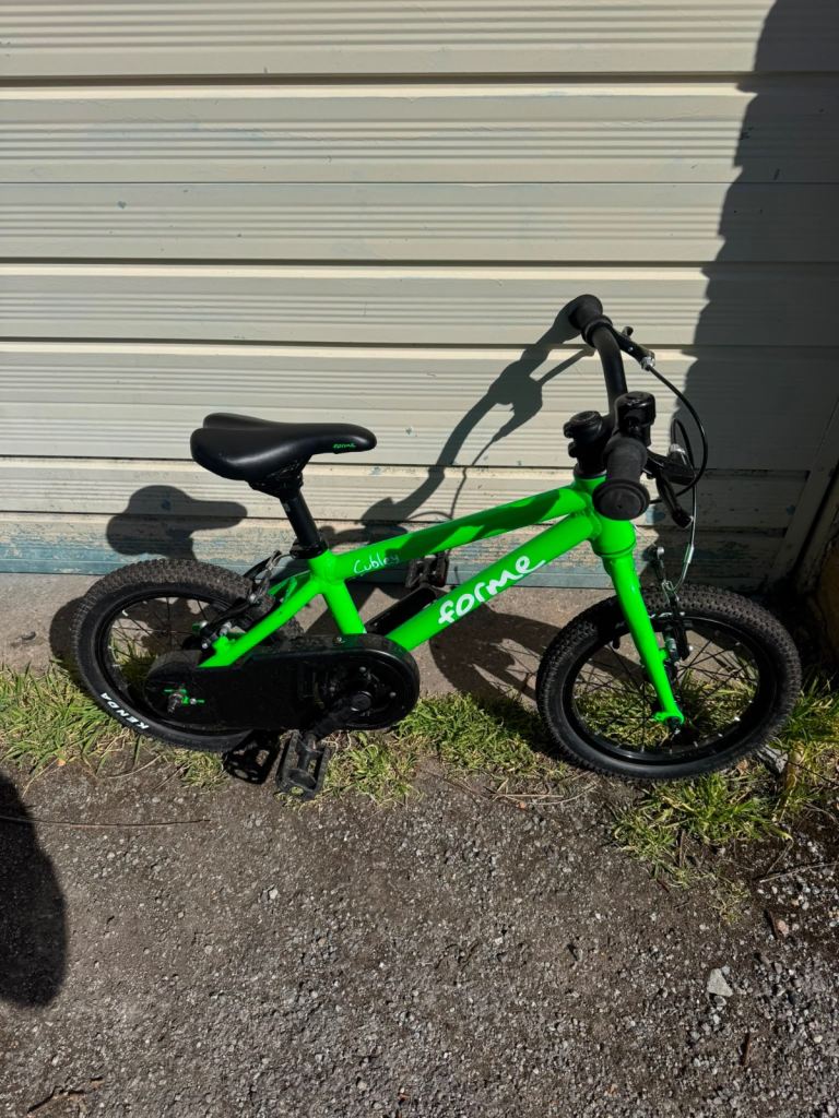 Forme 40 inch Cubley Kids Bike – Green, Good Condition