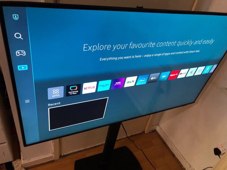 Samsung 50-inch 4K Ultra HD Smart TV – Spares or Repair