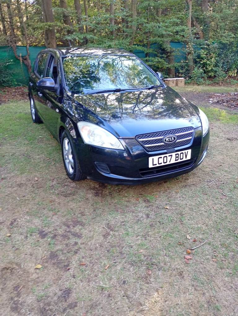 Kia, CEED, GS crdi Hatchback, 2007, Manual, 1582 (cc), 5 doors