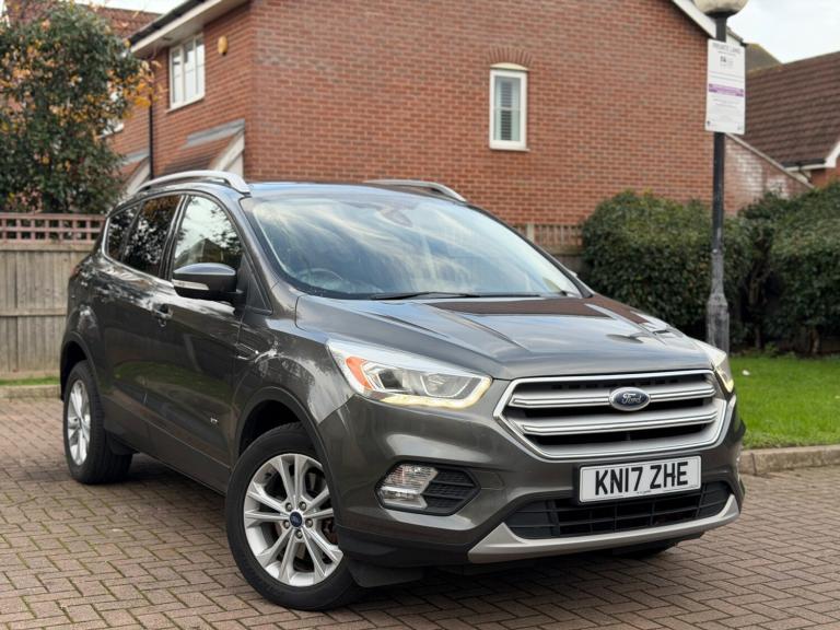 2017 Ford Kuga 1.5 EcoBoost 182 Titanium 5dr Auto HATCHBACK Petrol Automatic
