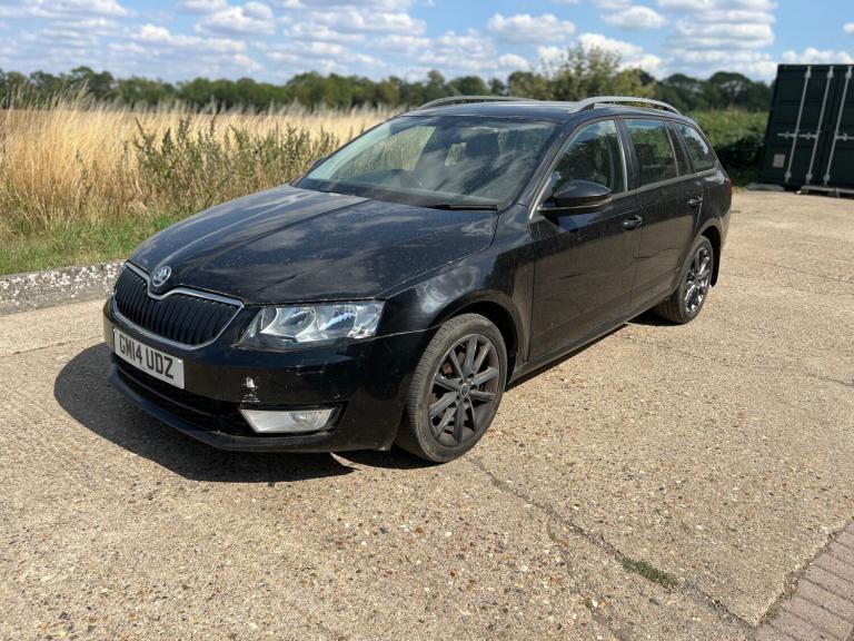 2014 Skoda Octavia 2.0 TDI CR Elegance 5dr DSG ESTATE Diesel Automatic