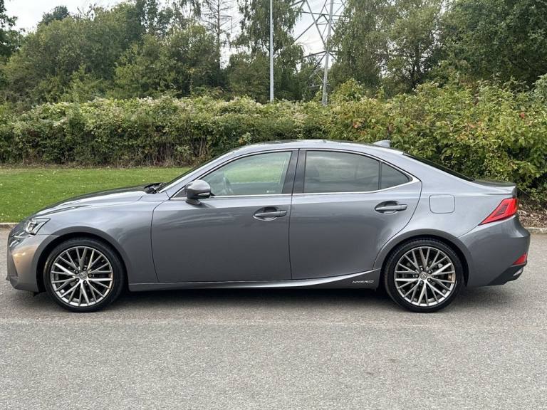2017 Lexus IS 2.5 300h Premier Saloon 4dr Petrol Hybrid E-CVT Euro 6 (s/s) (223 ps) Saloon PETROL...