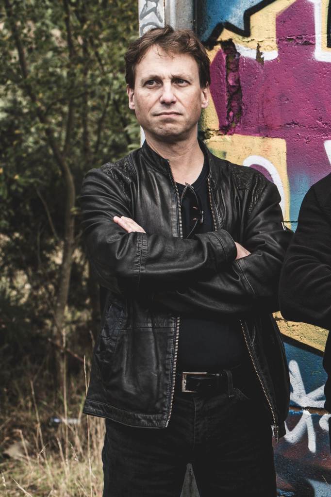 BASS PLAYER WANTED 4 UP & COMING GIGING BAND ROCK POP REGGAE SOUL BLUES COVERS & ORIGINALS
