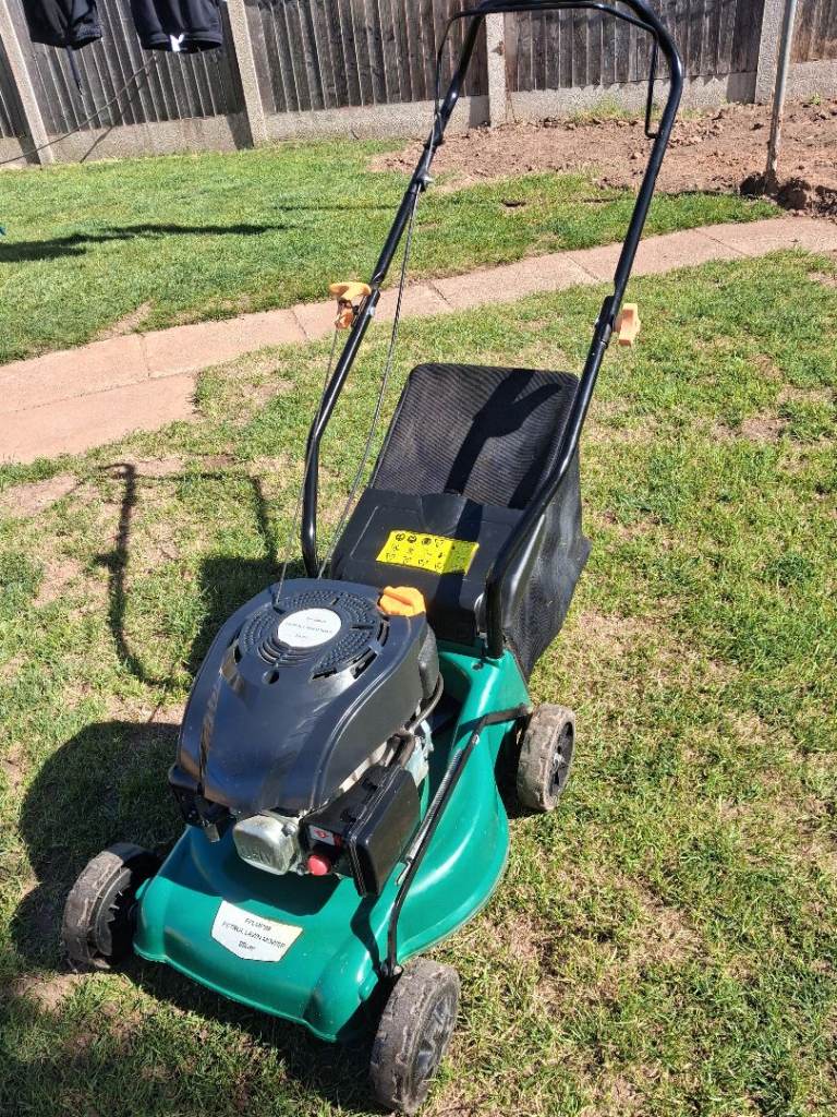 Petrol lawnmower 