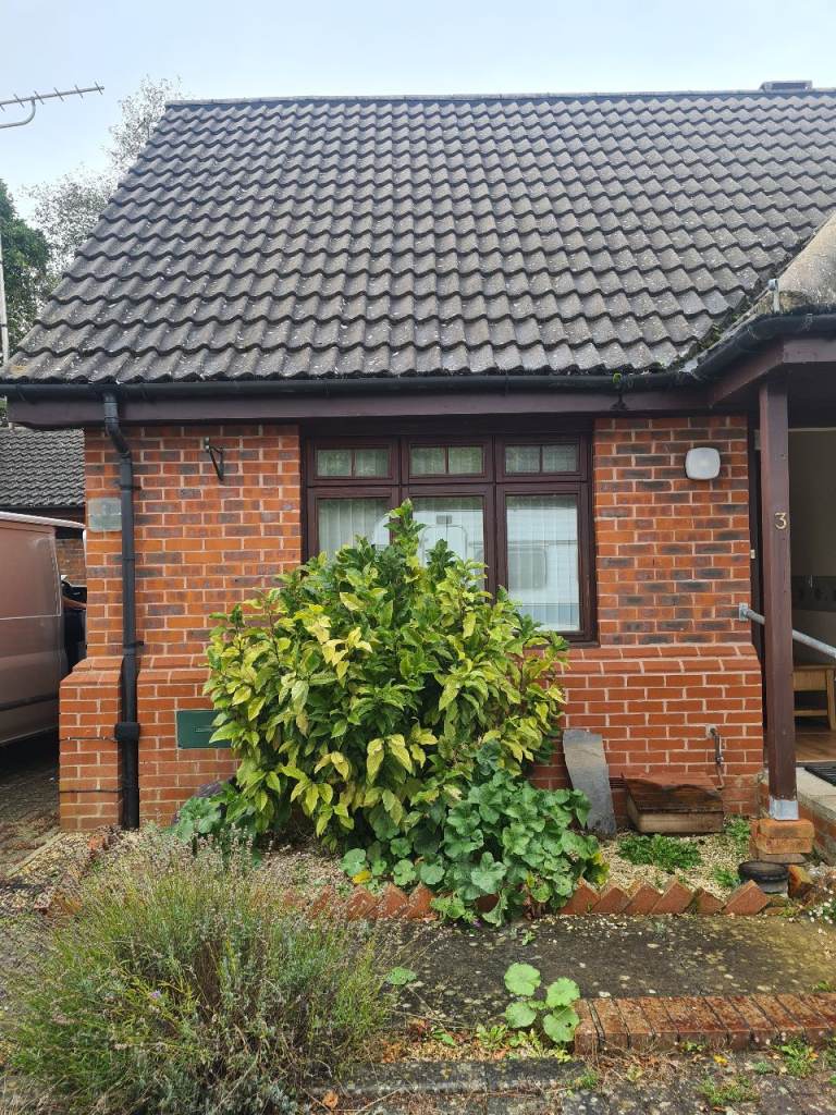 2 Bedroomed Bungalow to rent, Tattenhoe 