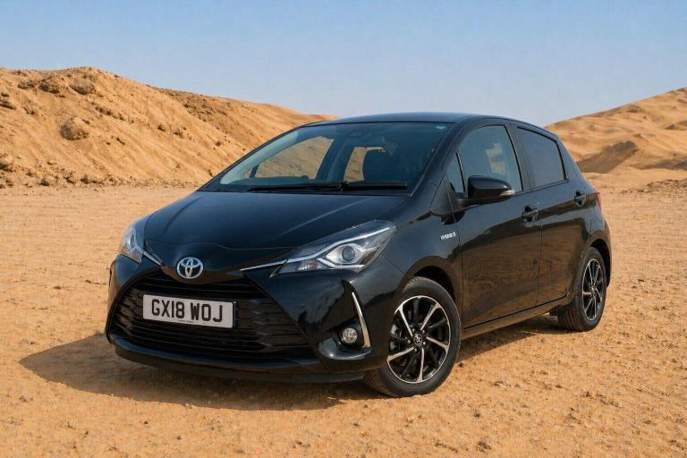 2018 Toyota Yaris 1.5 VVT-h Design Hatchback 5dr Petrol Hybrid E-CVT Euro 6 (s/s) (100 ps) Hatchb...