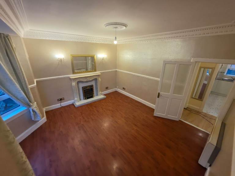 Two bedroom flat to let