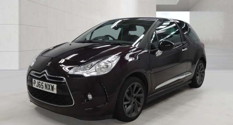 2015 DS Automobiles DS 3 1.6 BlueHDi DStyle Nav 3dr HATCHBACK DIESEL Manual