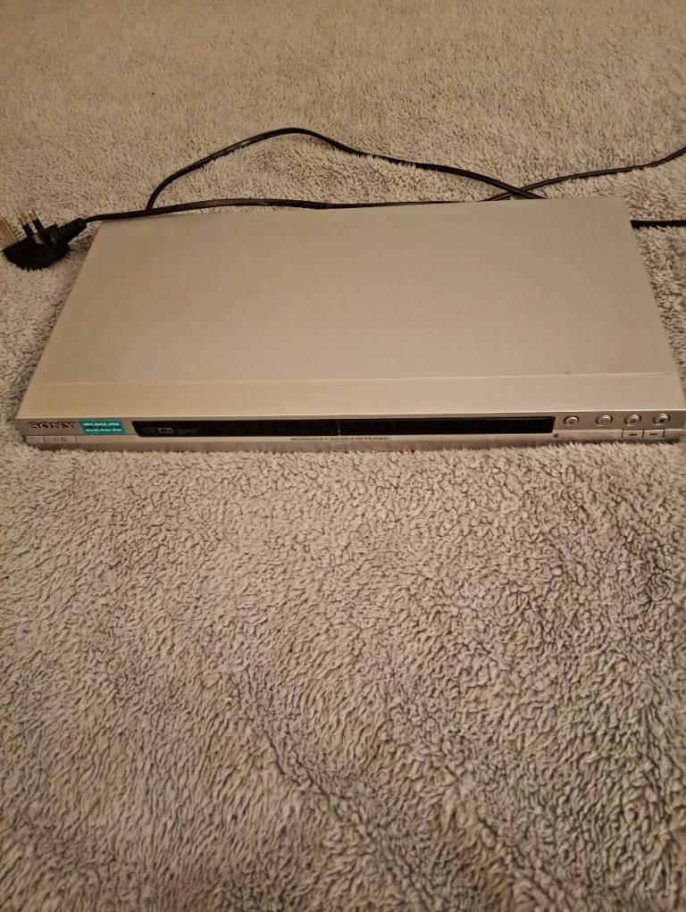Sony CD/DVD player 