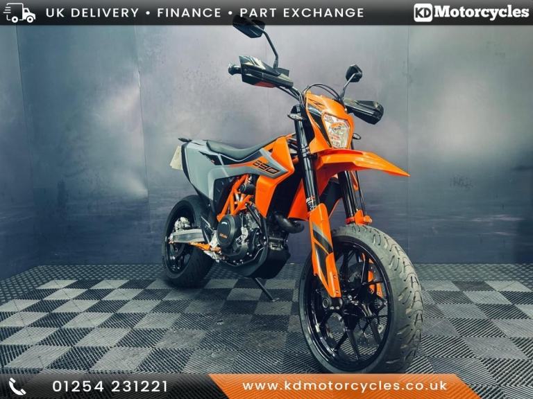 KTM 690 SMC R 2022